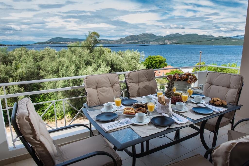 Elodia Apartments Никиана Екстериор снимка